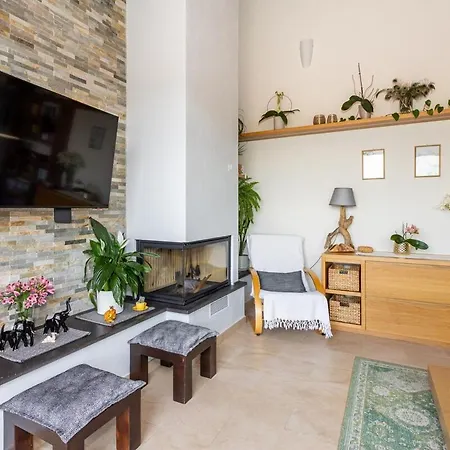 Terrazza Hikari Виллачидро